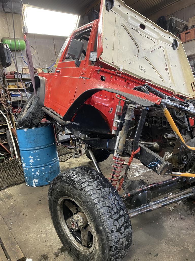 DCDFC863 6CA0 4C40 8782 34931DA4F2C3