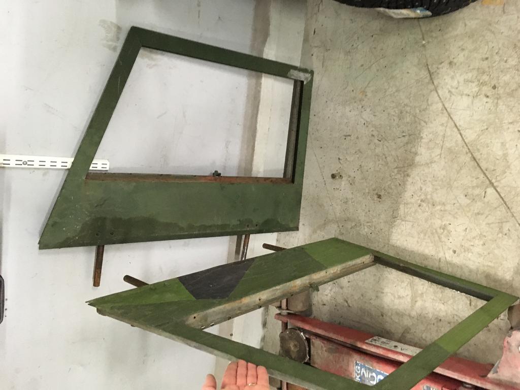 B919EBBD 21CF 4C85 A4DE FE61A570BED8