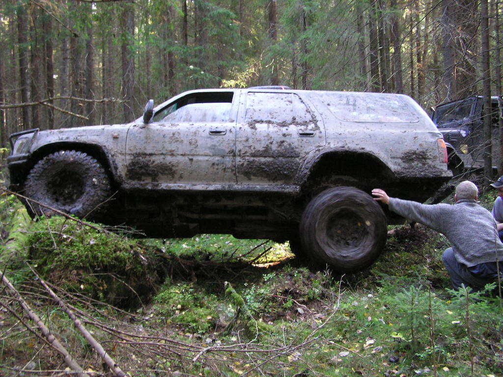 Runnerin jousituksen testailua